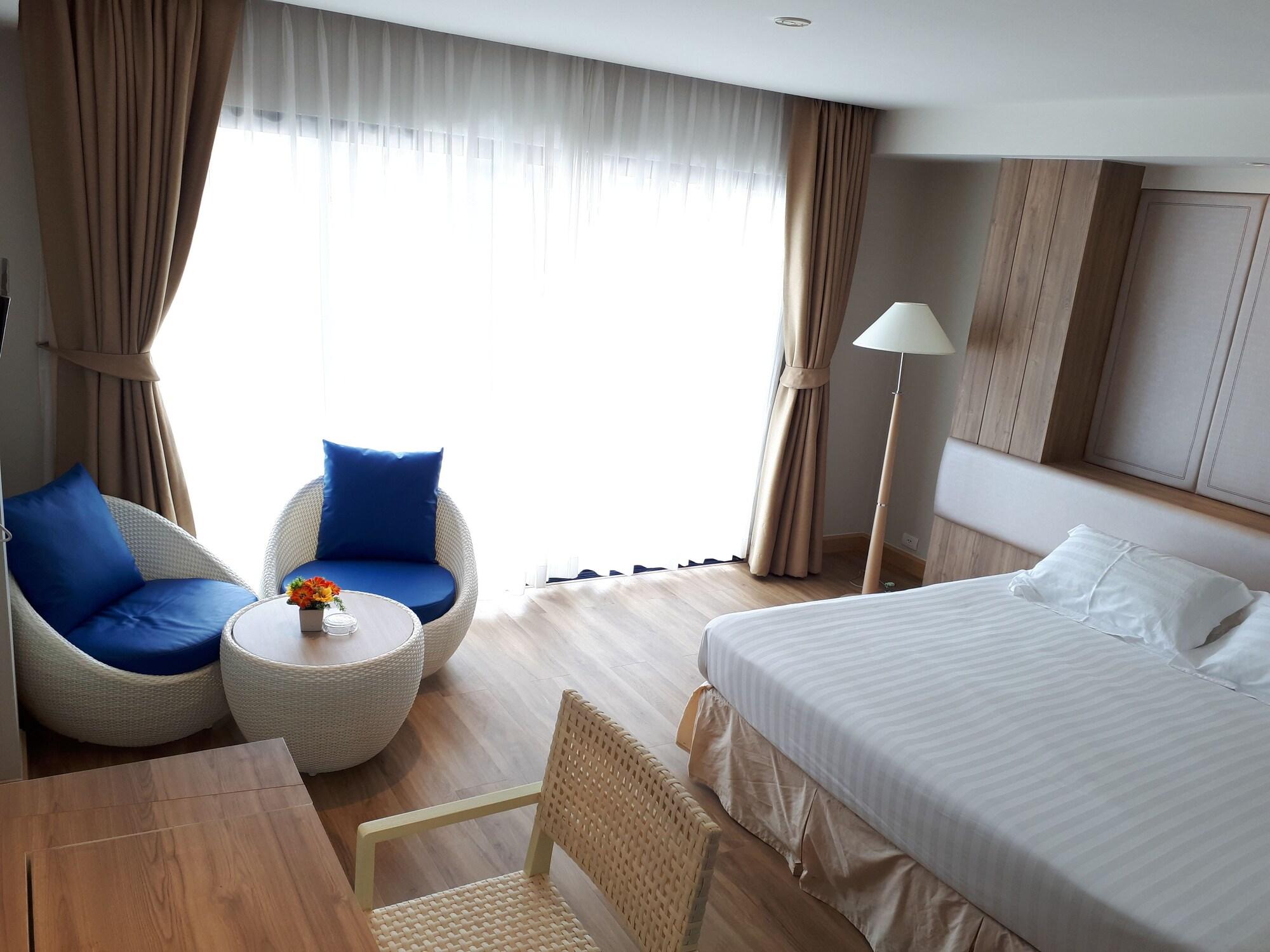 Hiran Residence Patong Extérieur photo