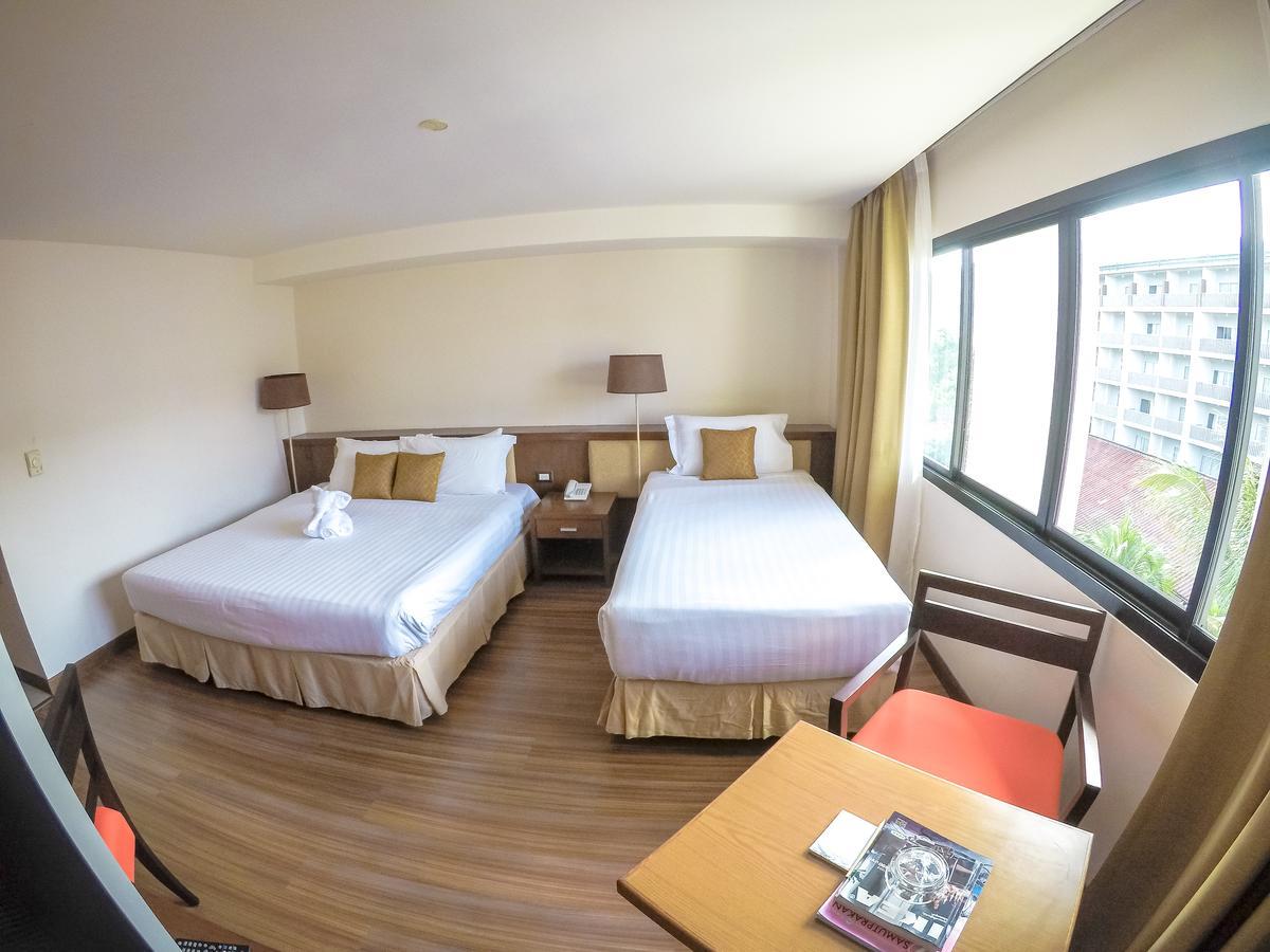 Hiran Residence Patong Extérieur photo