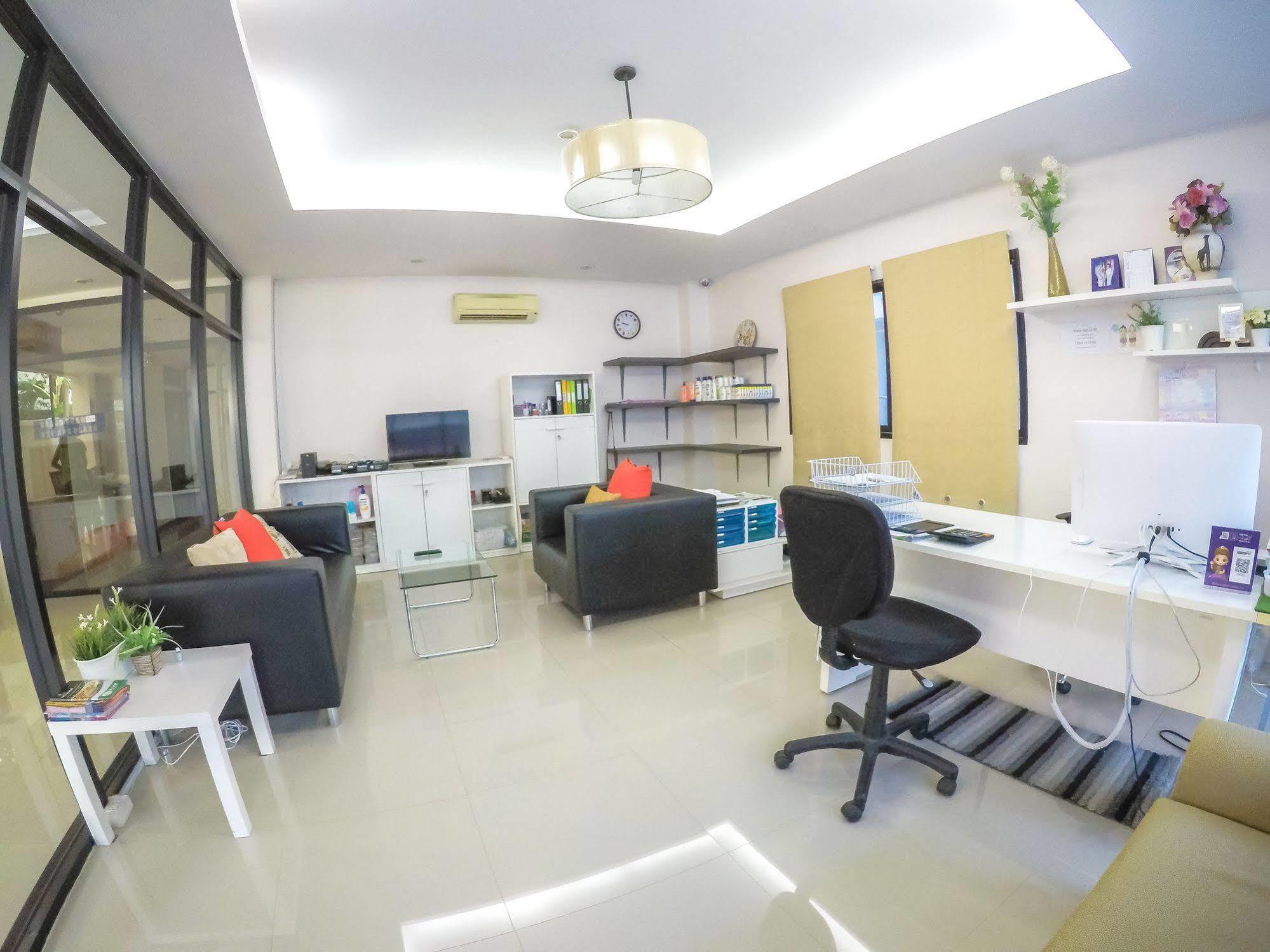 Hiran Residence Patong Extérieur photo